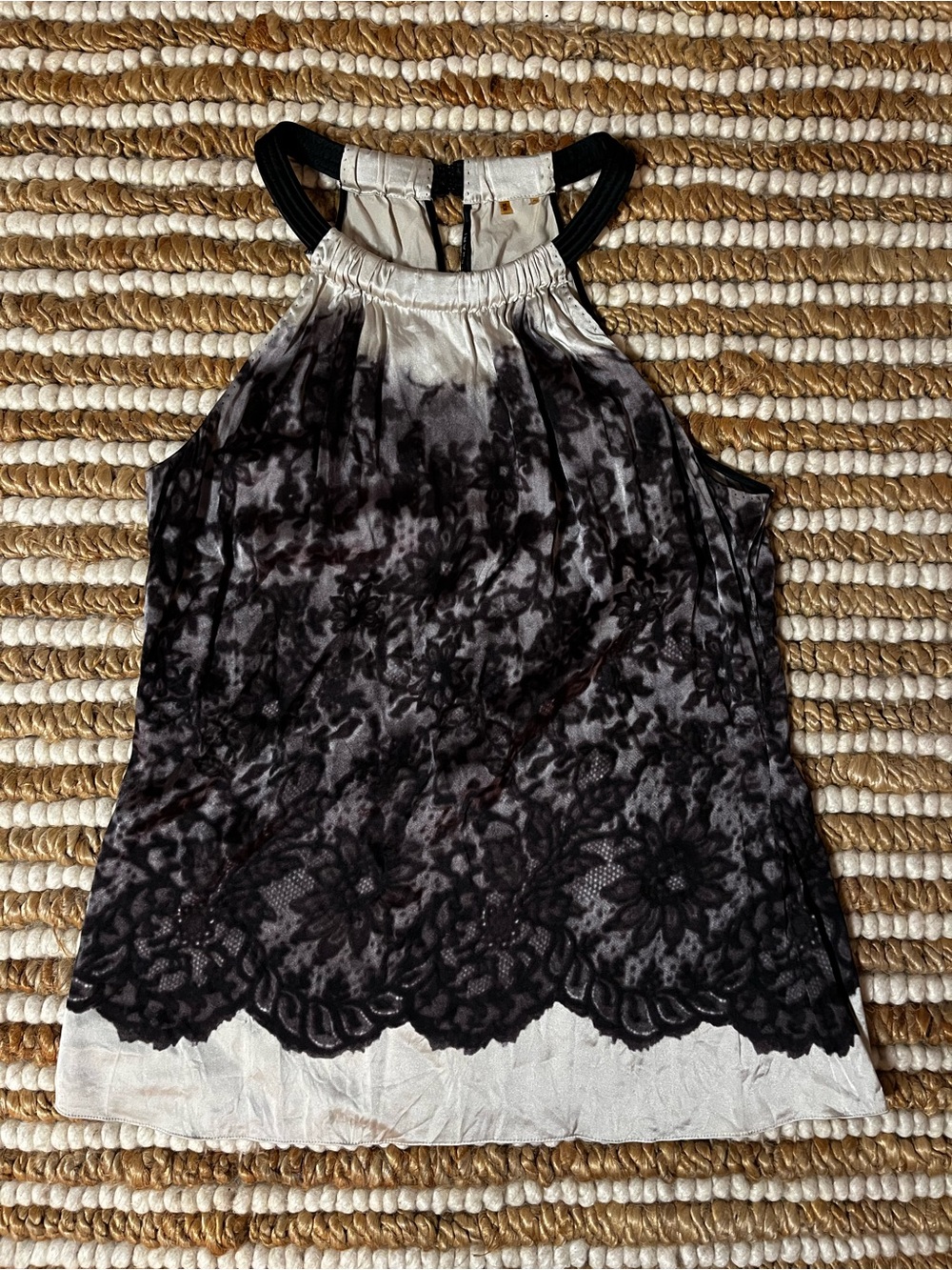 Sleeveless Black and White dyed Lace-Print Halter Top